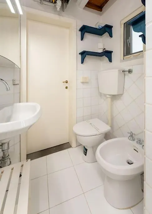Keys Of Italy - Ghibellina 80 Private Room - In Santa Croce Florence Italy